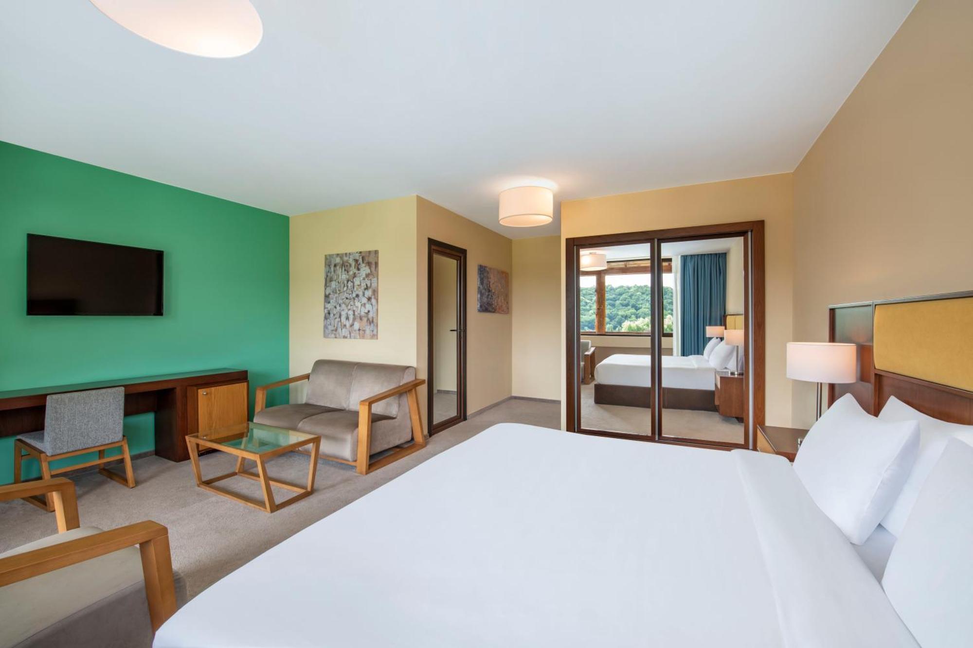 Napareuli Lopota Lake Resort & Spa חדר תמונה Suite