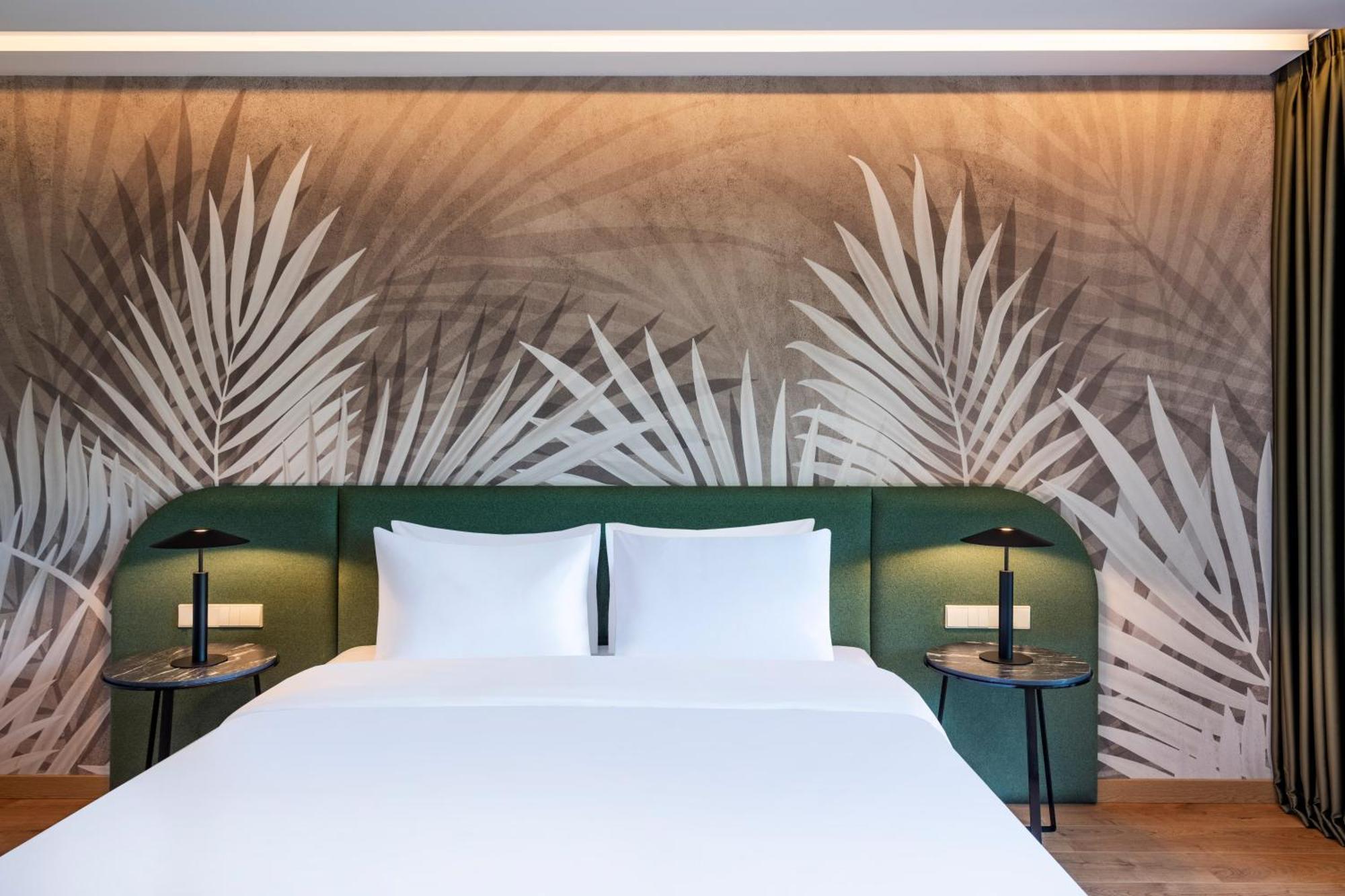 Napareuli Lopota Lake Resort & Spa מראה חיצוני תמונה A bedroom at the hotel