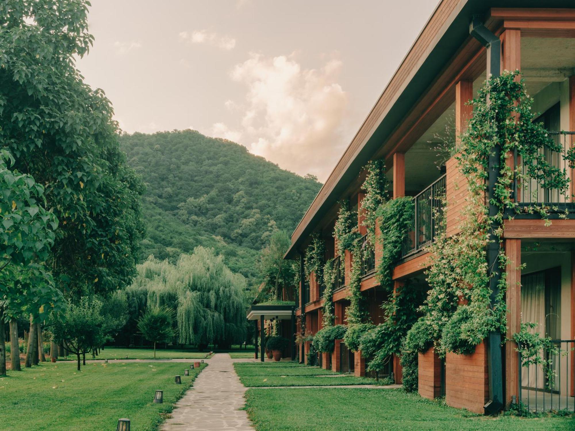 Napareuli Lopota Lake Resort & Spa מראה חיצוני תמונה The hotel